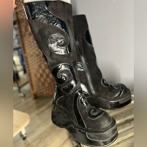 Current Mood Black Knee-High Whirlwind Mayhem Suede Swirly Boots